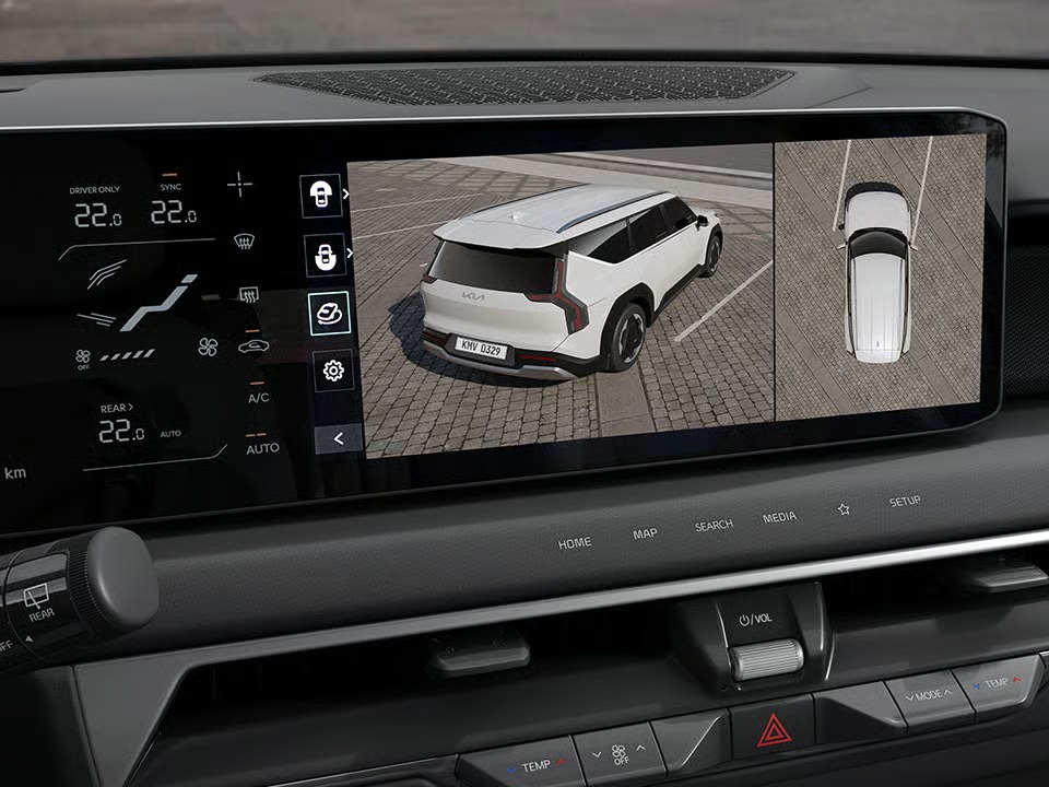 Stop & Go özellikli Akıllı hız sabitleyici (Smart Cruise Control)